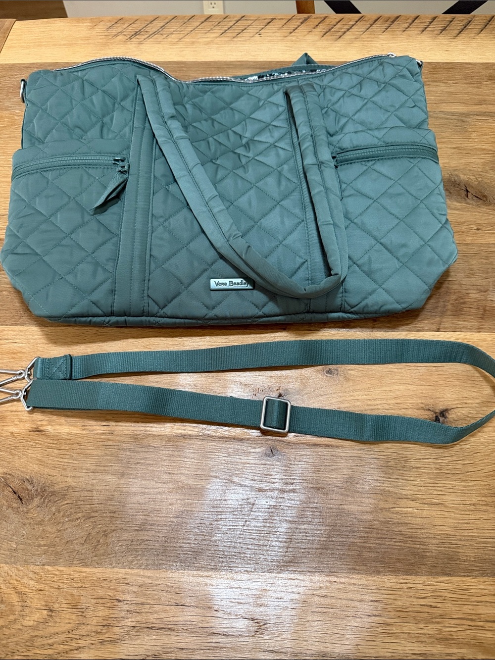Vera Bradley Quilted Performance Twill Tote/Travel Bag - Olive Leaf - Picture 8 of 9